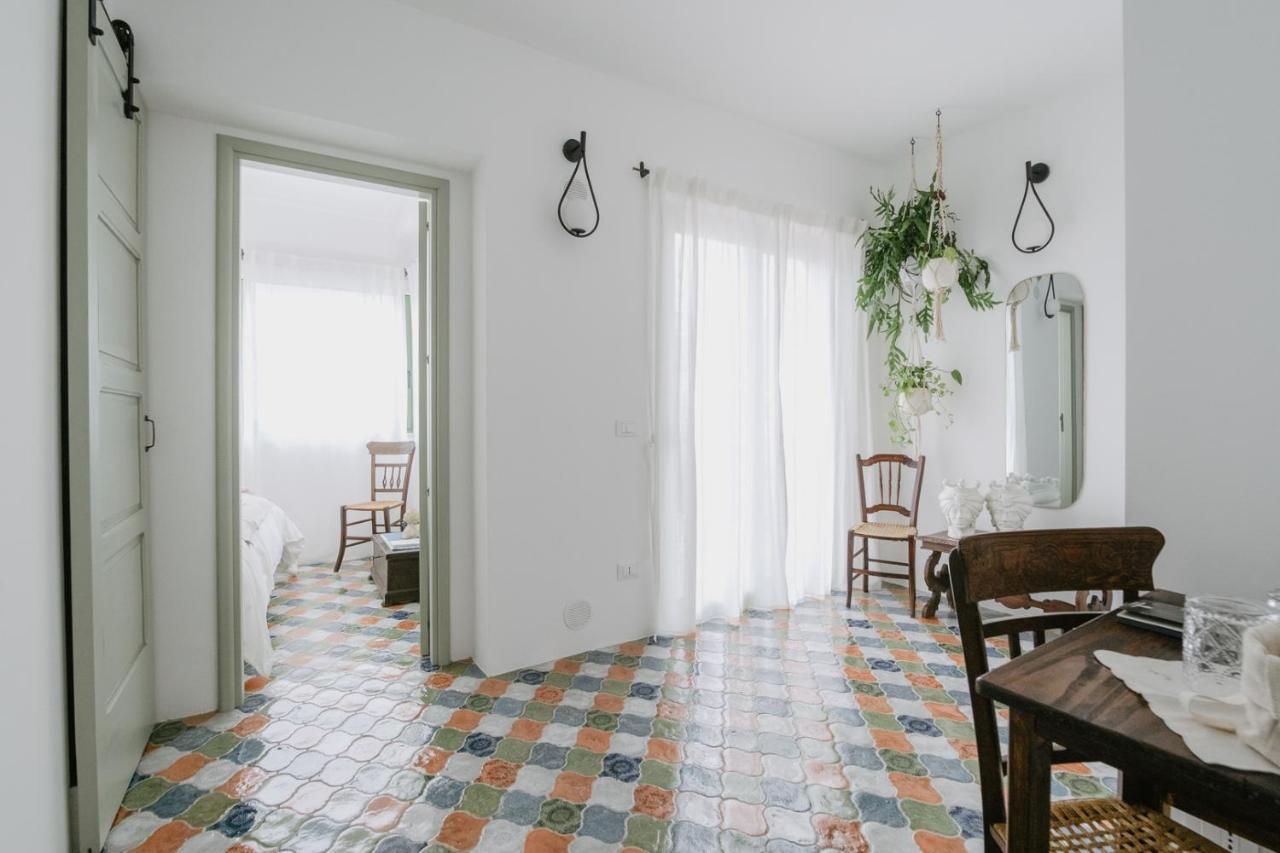 Casa Astura Lägenhet Capo dʼOrlando Exteriör bild