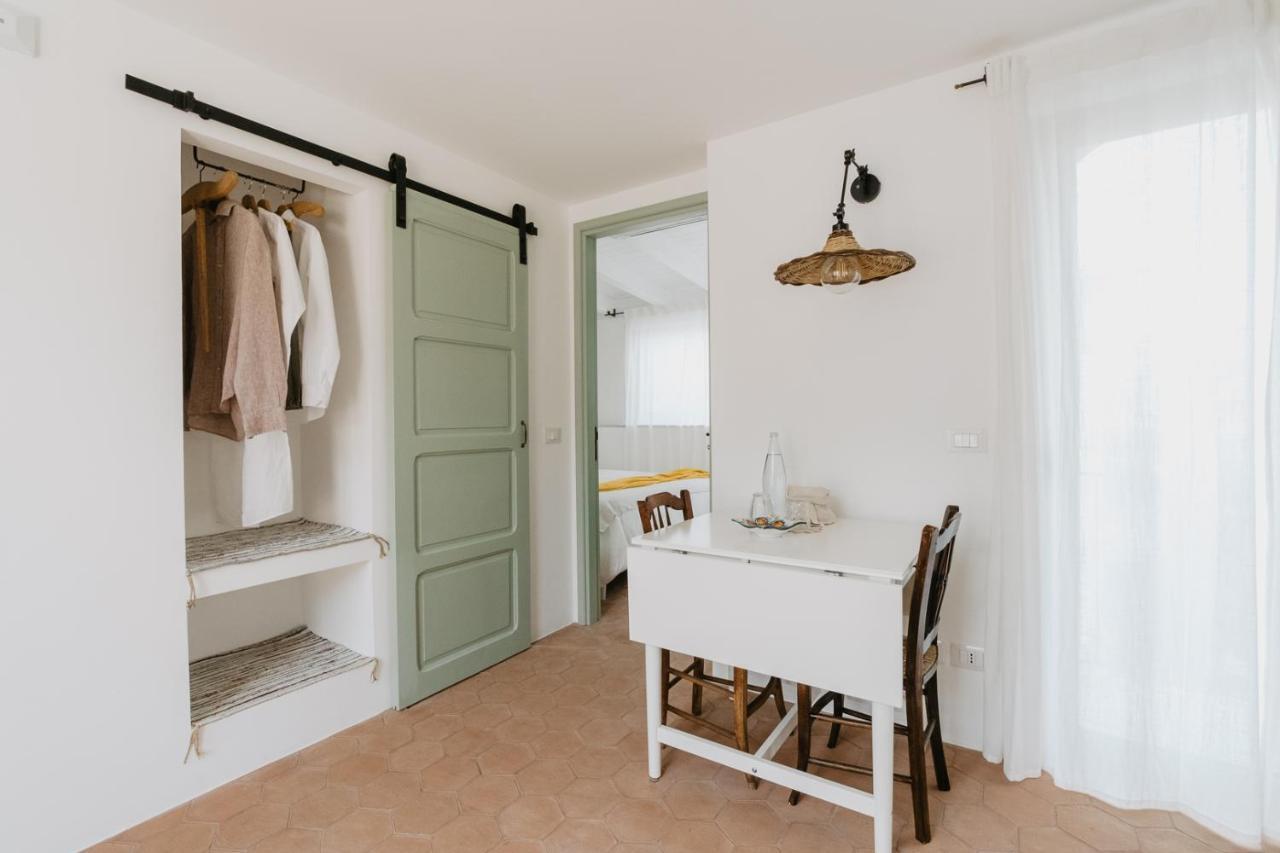 Casa Astura Lägenhet Capo dʼOrlando Exteriör bild